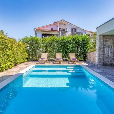 Vakantiehuis Siora Njivice